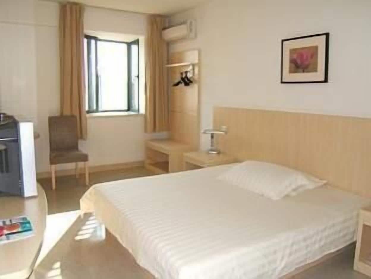 Jingjiang Inn Shanghai Jiading Chengzhong Road Exterior foto