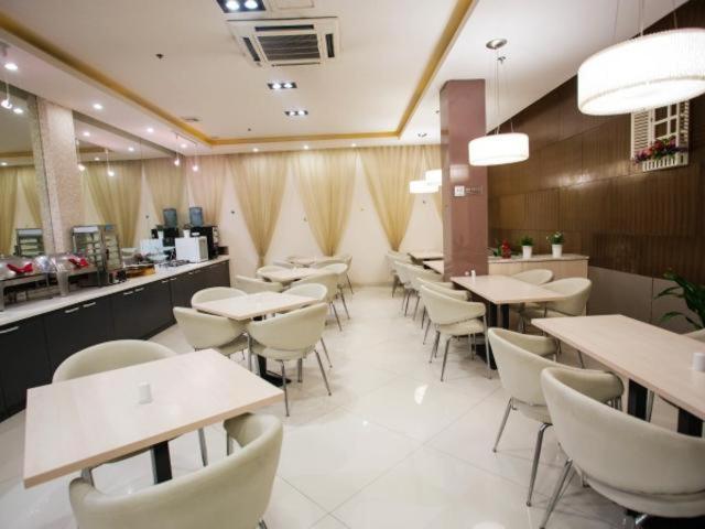 Jingjiang Inn Shanghai Jiading Chengzhong Road Exterior foto