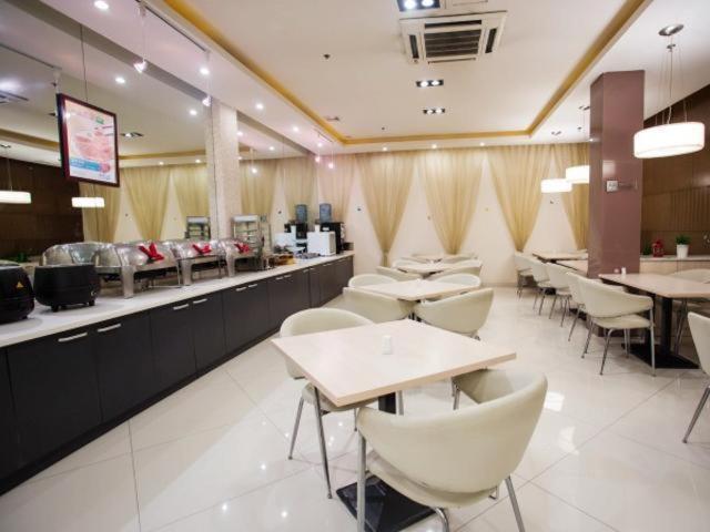 Jingjiang Inn Shanghai Jiading Chengzhong Road Exterior foto