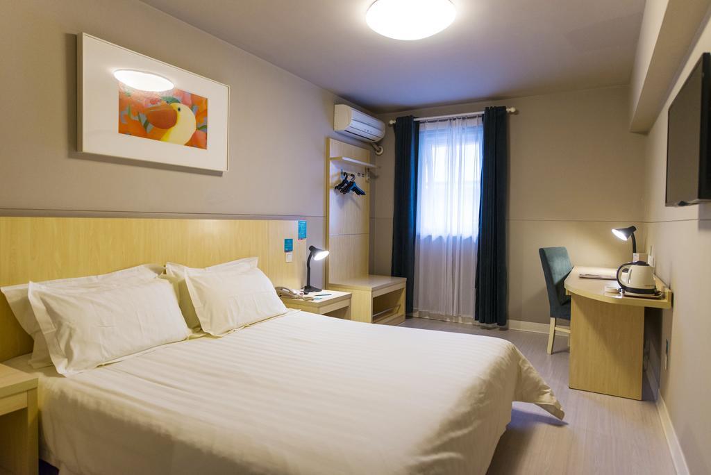 Jingjiang Inn Shanghai Jiading Chengzhong Road Exterior foto