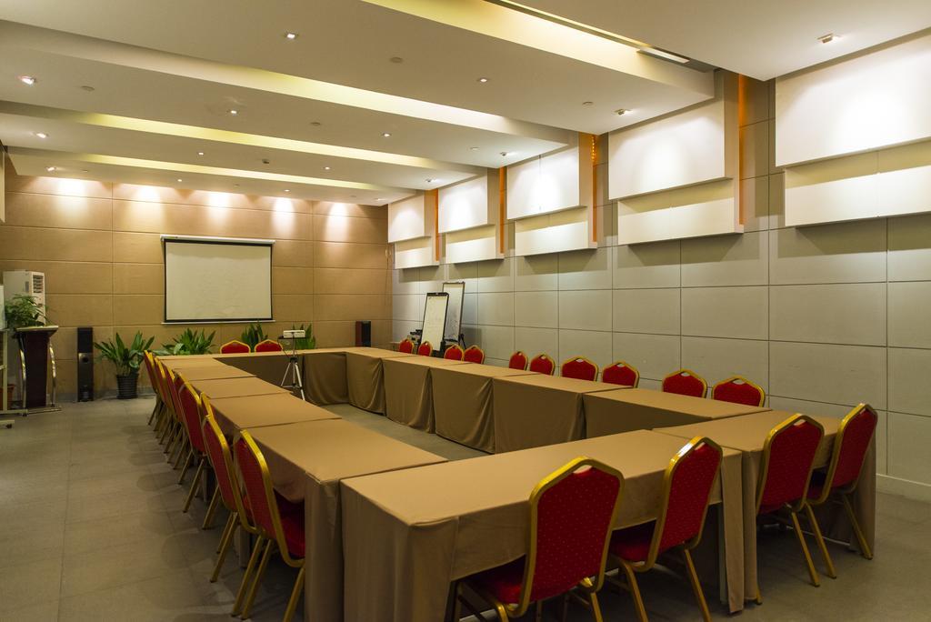 Jingjiang Inn Shanghai Jiading Chengzhong Road Exterior foto